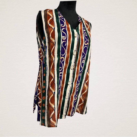 Ann Hill Petites Vintage Stripe Cottagecore Sleeveless Button
Front Blouse S - Picture 5 of 8